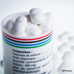 Photo d'une boîte de médicaments