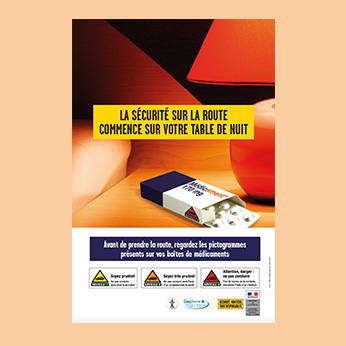 Photo de l'affiche sur ma conduite automobile et le risque lié aux médicaments
