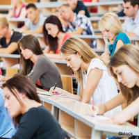 Photo d'un amphi étudiant